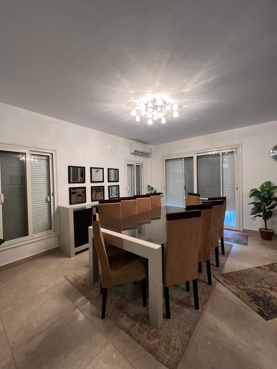 A distinctive Sea View Villa in Amwaj Village image 11