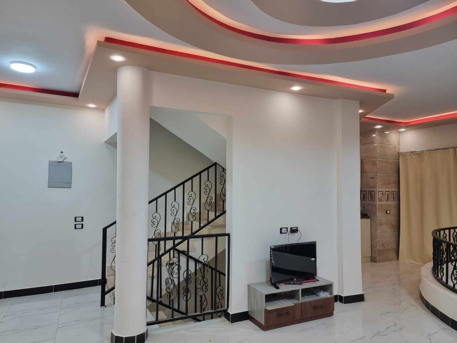 A distinctive and elegant villa on the North Coast image 2